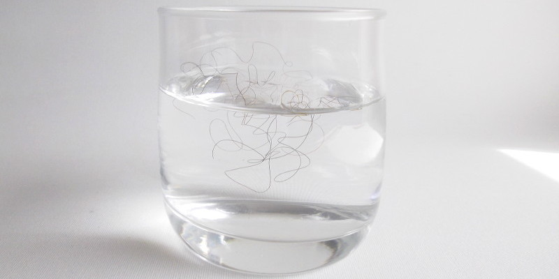 test du verre d'eau